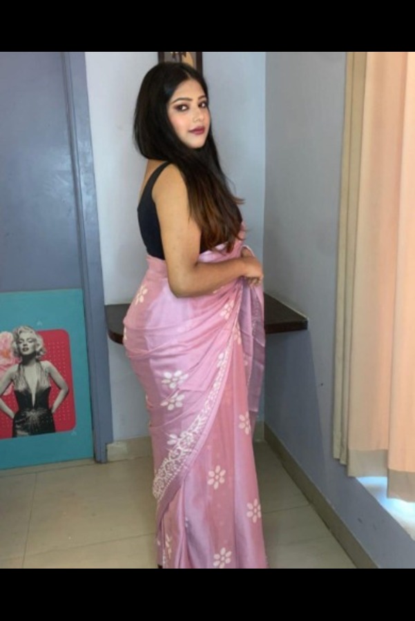 best Jhandewalan call girl